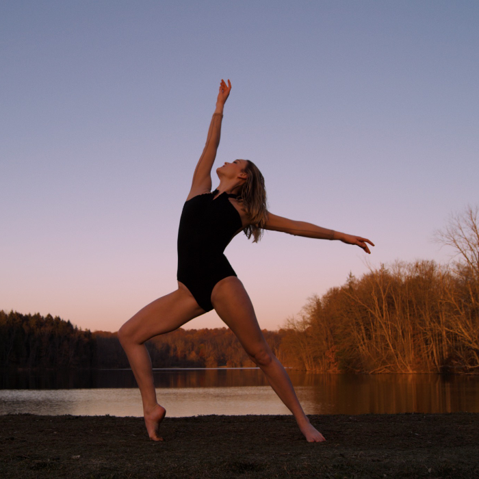 dance-r3